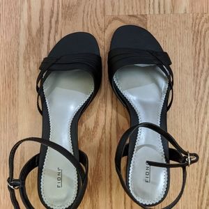 FIONI Sandals